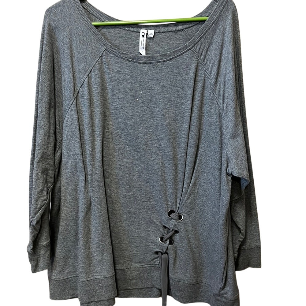 Cable & Gauge Woman Grey Lace Up Grommet Raglan Sleeve Pullover Top 2X